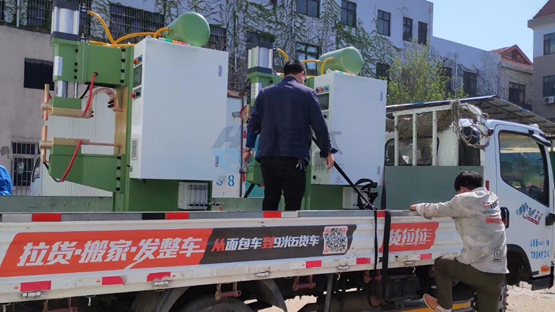 焊本中頻點焊機發貨萊陽威海 焊本中頻點焊機發貨萊陽威海
